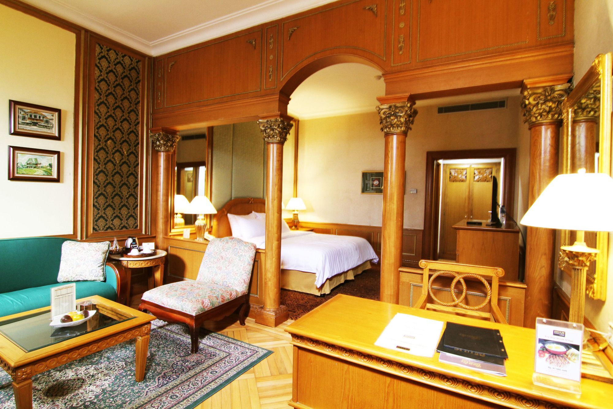 Geulis Boutique Hotel Бандунг Екстериор снимка